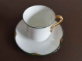 Elegancki zestaw porcelanowy do kawy 2