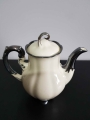 Porcelanowy dzbanek Koenigszelt