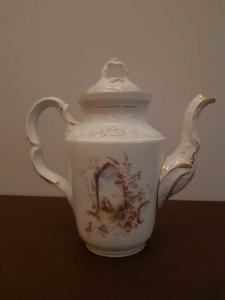 KPM   Porcelanowy  dzban do herbaty