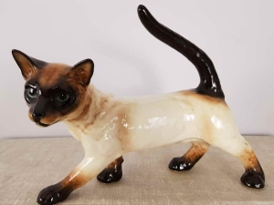 FIGURKA  KOT.   GOEBEL