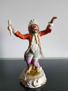 Figurka z Małpiej  Orkiestry  Dyrygent